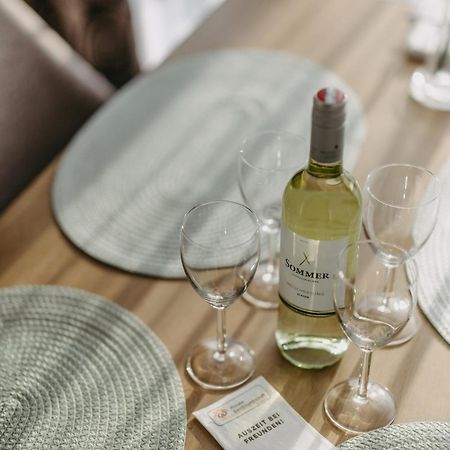 Grosse Ferienwohnung Burgenland ไอเซนชตัดท์ ภายนอก รูปภาพ